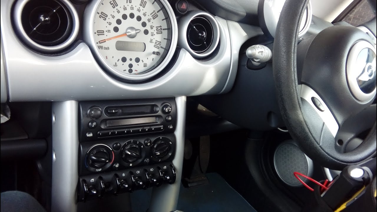 BMW Mini how to remove / upgrade radio 